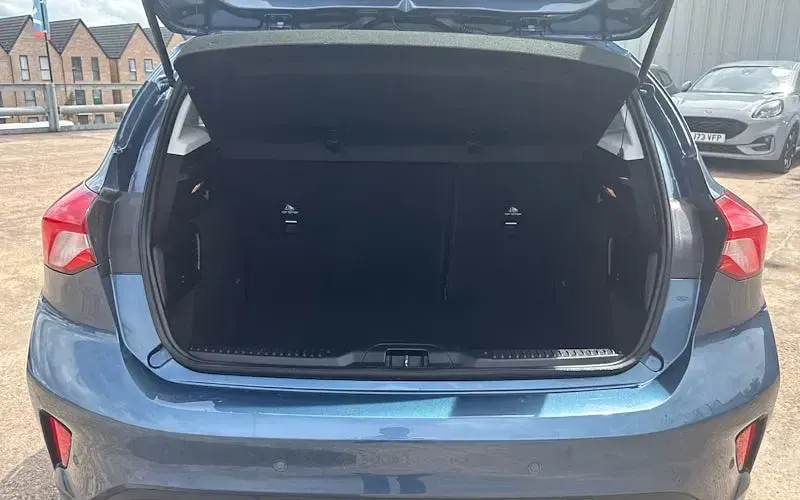 Used Ford Focus Zetec 101 HP (74 kW) 2020 Hatchback