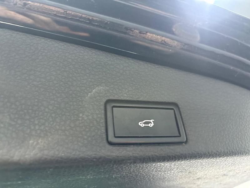 Used VW Touareg R-line 2015 Black SUV