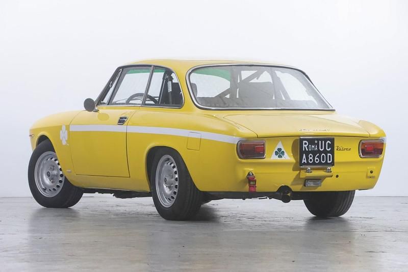 Used Alfa Romeo Giulia Veloce 2020 Yellow Sedan