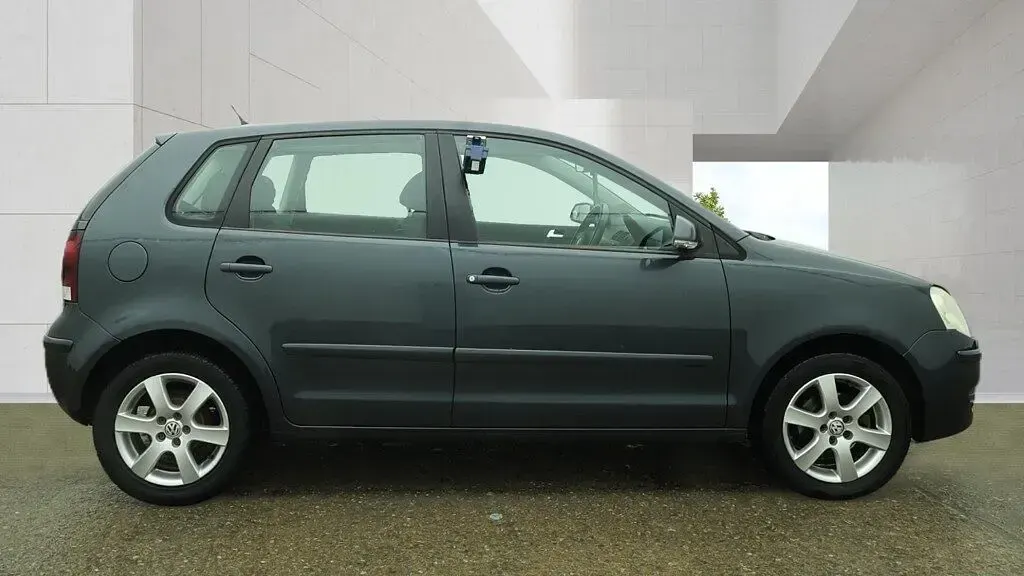 Used VW Polo Match 60 HP (44 kW) 2008 Grey Hatchback