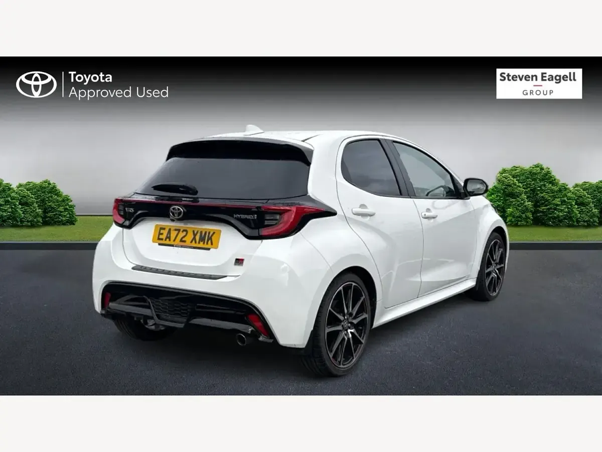 Used Toyota Yaris Sport 2022 White Hatchback