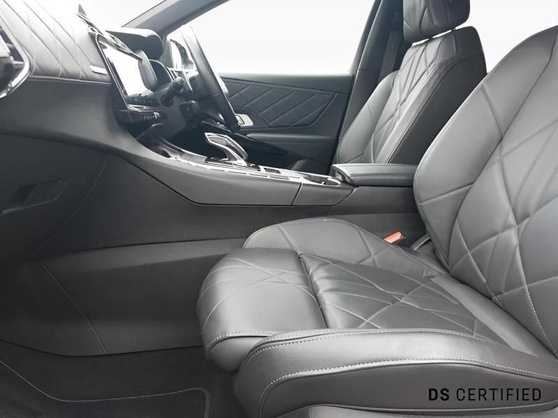 Used DS Automobiles DS7 Crossback Rivoli 131 HP (96 kW) 2023 Black SUV