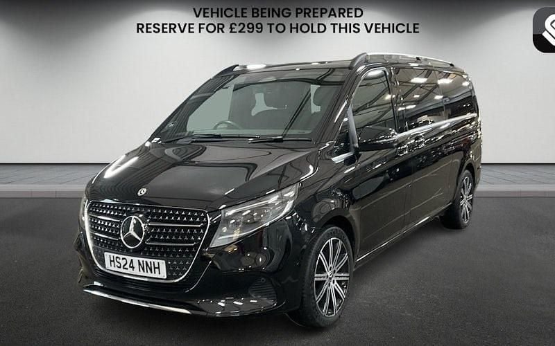 Used Mercedes V300 Premium 237 HP (174 kW) 2024 Obsidian black MPV