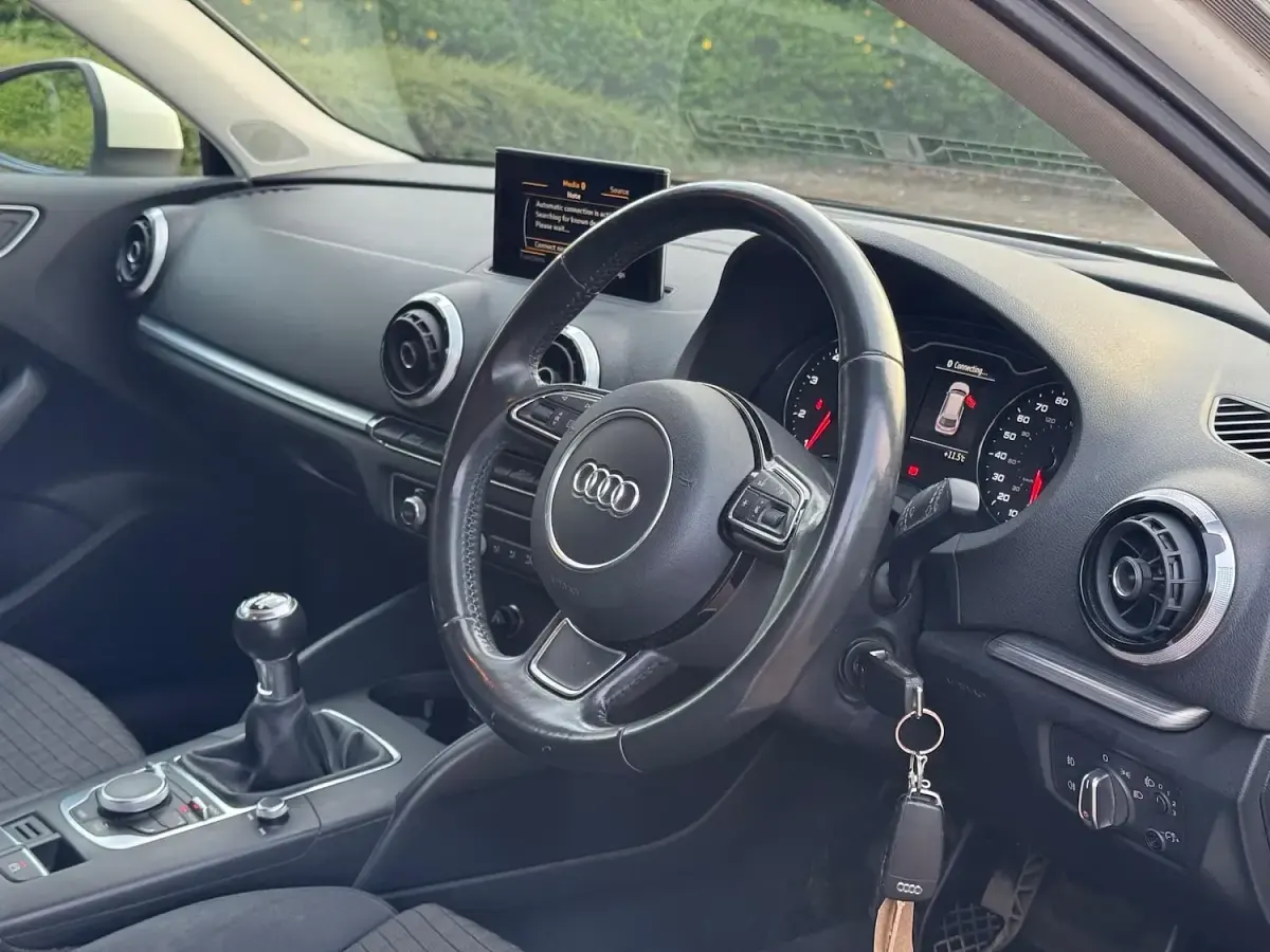 Used Audi A3 Sportback Sport 2014 White Hatchback