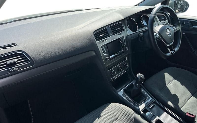 Usado VW Golf VII SE 105 HP (77 kW) 2014 Citadino