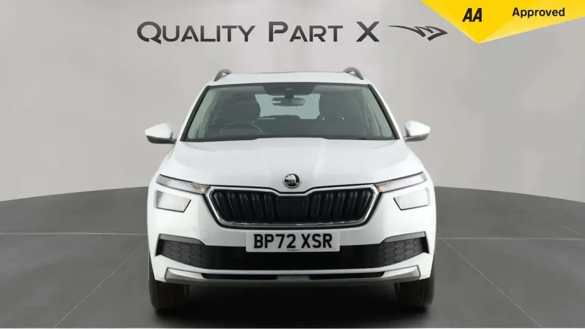 Used Skoda Kamiq SE Drive 95 HP (69 kW) 2023 White SUV