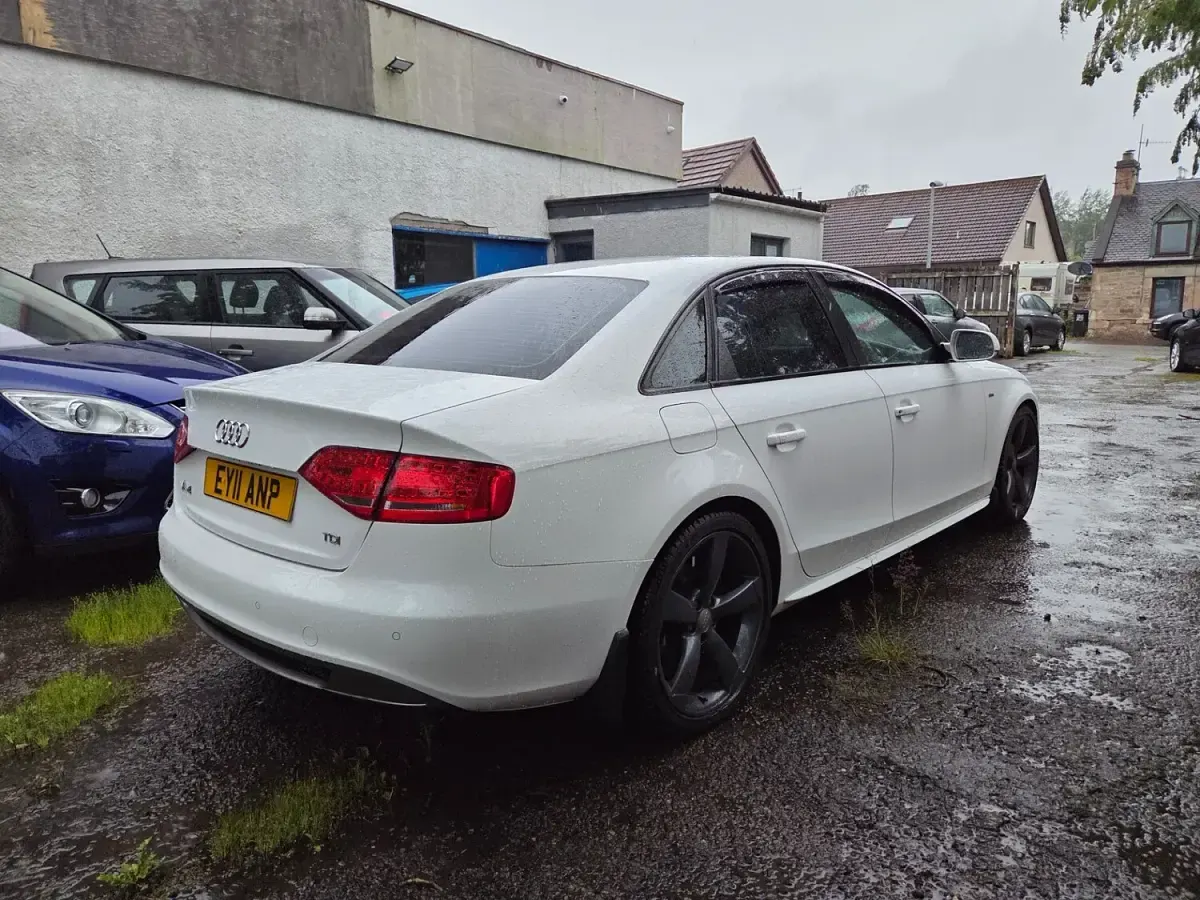 Used Audi A4 Black Edition 2011 White Sedan