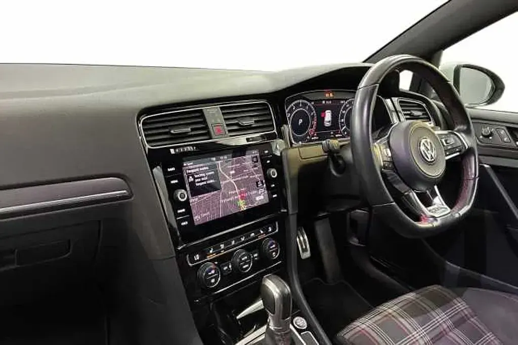 Used VW Golf VII GTI 245 HP (180 kW) 2019