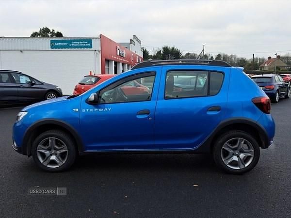 Used Dacia Sandero Ambiance 90 HP (66 kW) 2018 Blue Hatchback