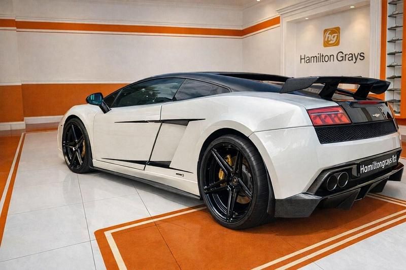 Used Lamborghini Gallardo 600 HP (441 kW) 2010 White Coupe