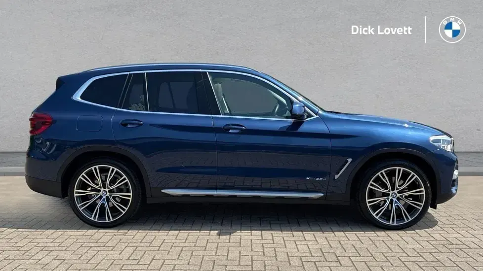 Used BMW X3 xLine 261 HP (191 kW) 2017 Blue SUV