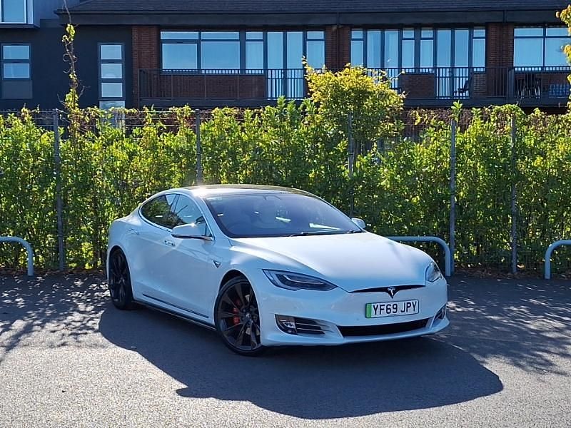 White Used 2019 Tesla Model S Performance Hatchback | £30,698 (Fair price) - Image 1/4