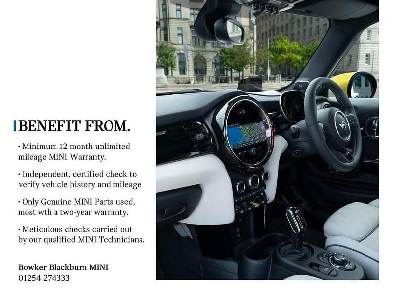 Black Used 2023 Mini Cooper Exclusive Hatchback | £20,989 (Good price) - Image 1/2