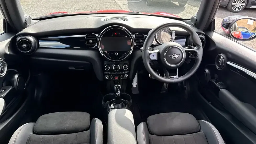 Used Mini Cooper S Hatch 176 HP (129 kW) 2022 Red Hatchback
