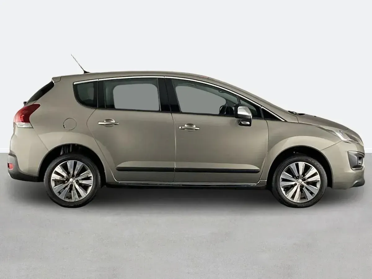 Używany Peugeot 3008 Active 2016 Szary Hatchback