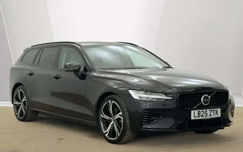 Used Volvo V60 Ultra 455 HP (334 kW) 2025 Estate