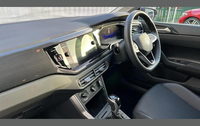 Begagnad VW Polo Match 95 HK (69 kW) 2025 Lila Halvkombi