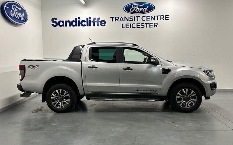 Used Ford Ranger Wildtrack 213 HP (156 kW) 2021 Moondust silver (metallic paint) Pickup
