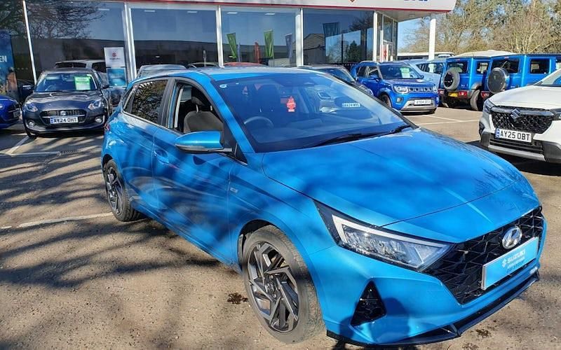 Used Hyundai i20 Premium 101 HP (74 kW) 2023 Hatchback
