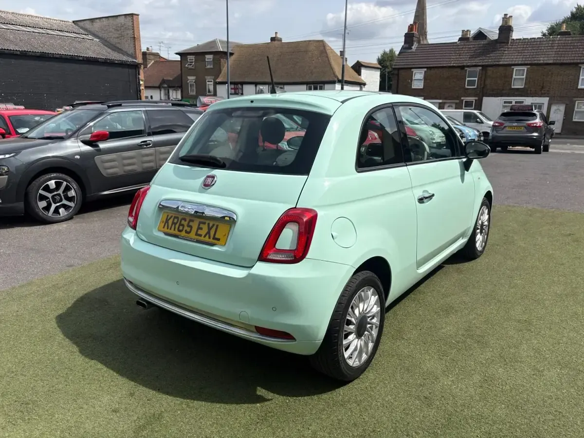 Used Fiat 500 Lounge 69 HP (50 kW) 2015 Green Hatchback