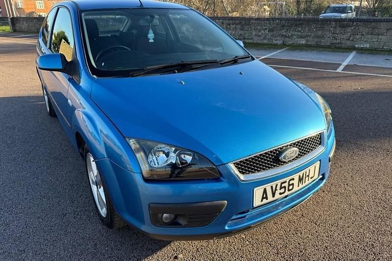 Blue Used 2006 Ford Focus Zetec Hatchback | £2,995 (A bit pricey) - Image 1/1