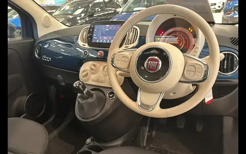 Used Fiat 500 69 HP (50 kW) 2023 Blue Hatchback