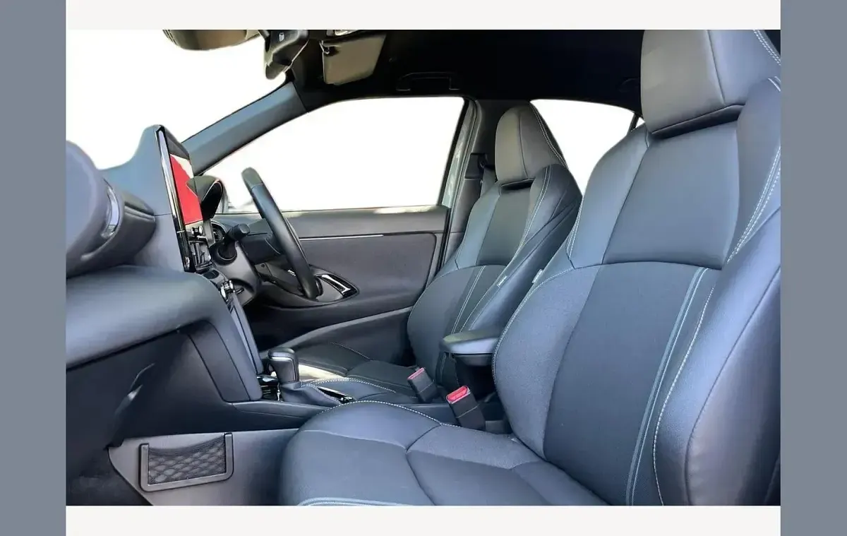 Used Toyota Yaris Cross Edition 130 HP (95 kW) 2024 Green SUV