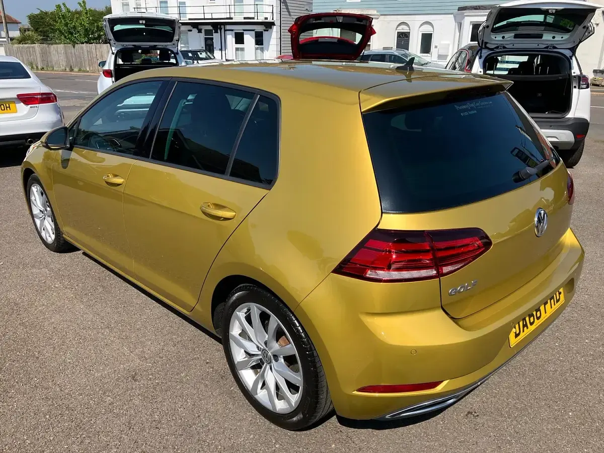 Used VW Golf VII GT 2018 Yellow Hatchback