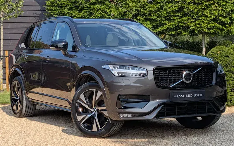 Used Volvo XC90 Plus 250 HP (183 kW) 2025 SUV