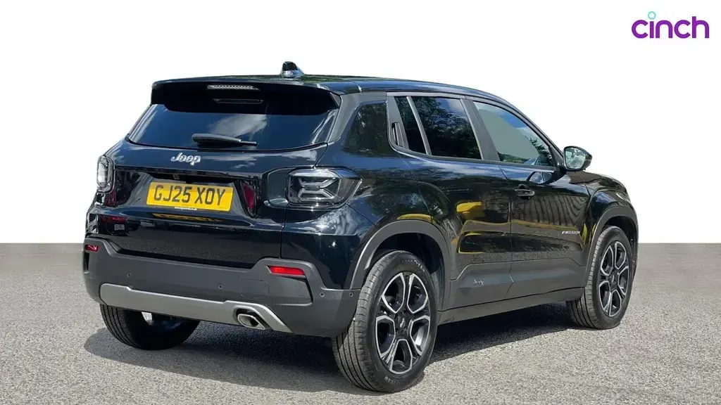 Used Jeep Avenger Altitude 100 HP (73 kW) 2025 Black SUV