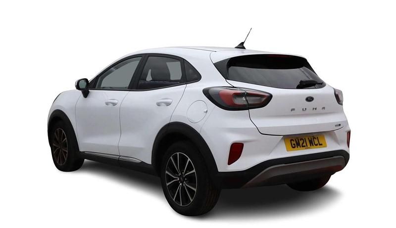 Used Ford Puma Titanium 125 HP (91 kW) 2021 White SUV
