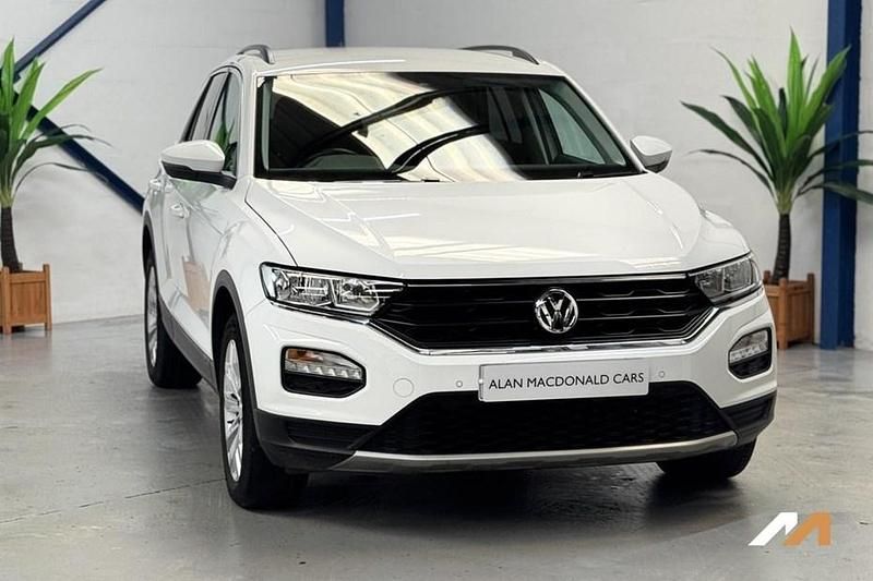Used VW T-Roc SE 115 HP (84 kW) 2020 White SUV