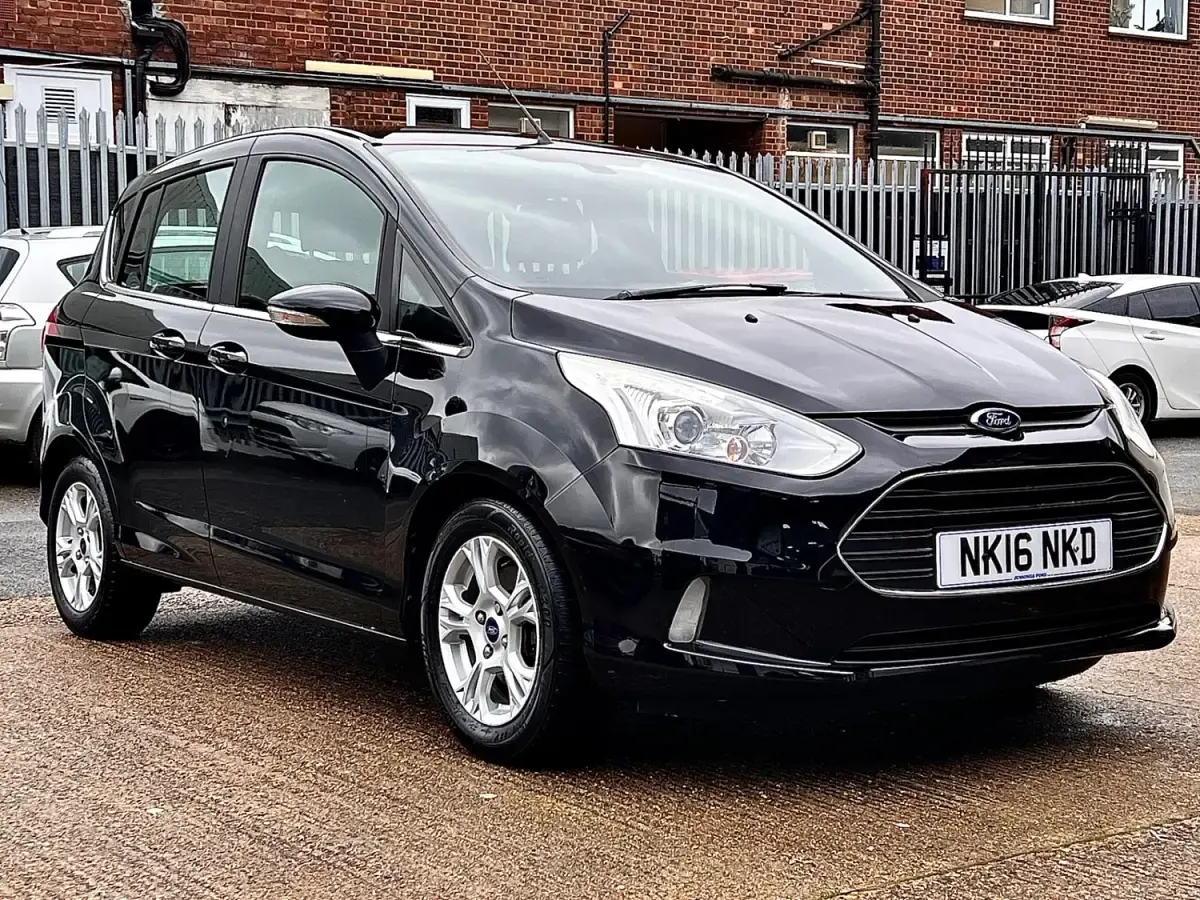 Usado Ford B-MAX Zetec 2016 Preto Monovolume