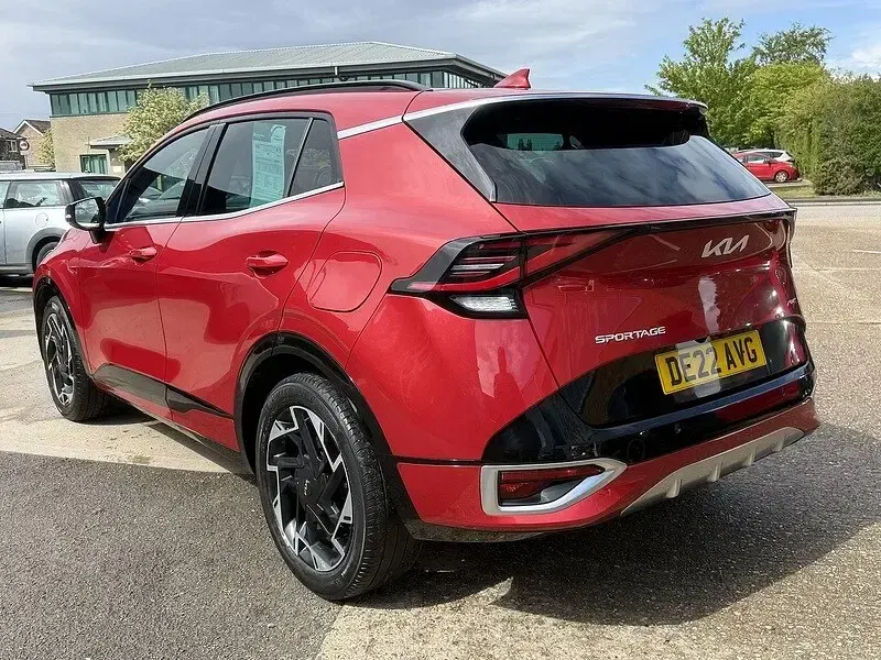 Used Kia Sportage GT-Line 148 HP (108 kW) 2022 Red SUV
