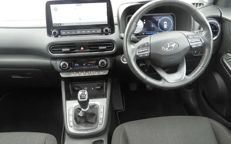 Used Hyundai Kona Premium 120 HP (88 kW) 2022 SUV