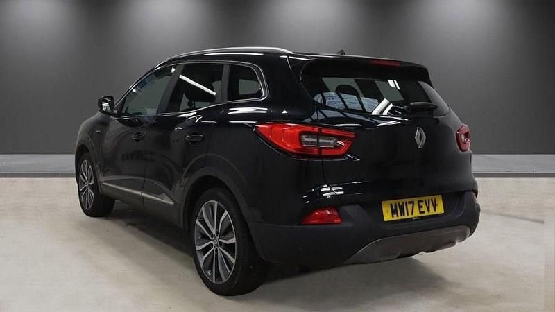 Used Renault Kadjar Signature S 130 HP (95 kW) 2017 Black SUV