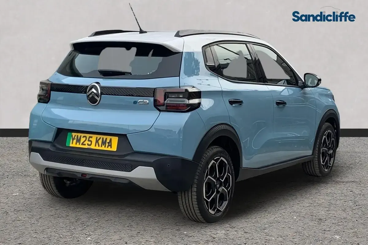 Used Citroën e-C3 83 kW (113 HP) 2025 Blue Hatchback