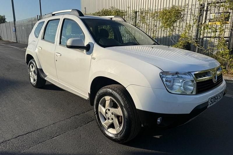 White Used 2014 Dacia Duster Lauréate SUV | £2,500 (Good price) - Image 1/1