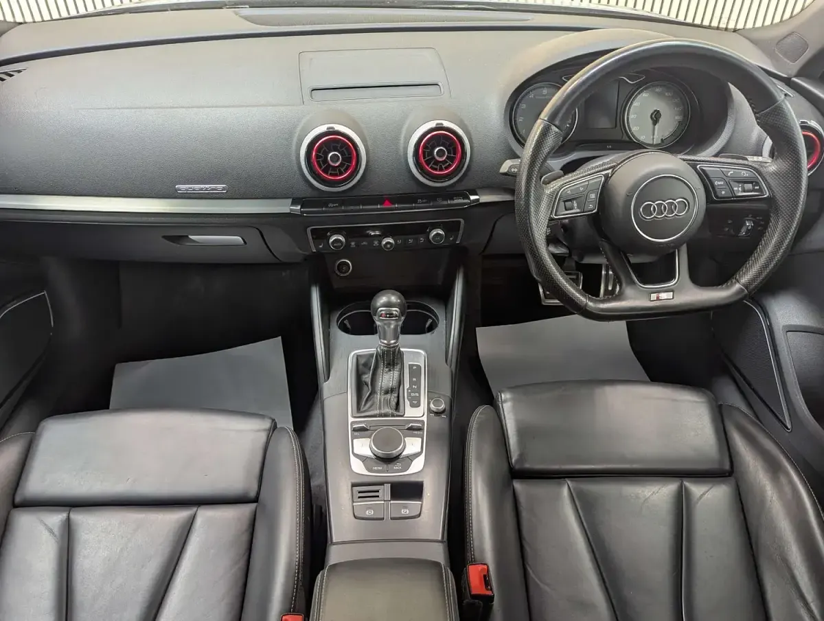 Used Audi A3 Sportback Black Edition 190 HP (139 kW) 2018 Grey Hatchback