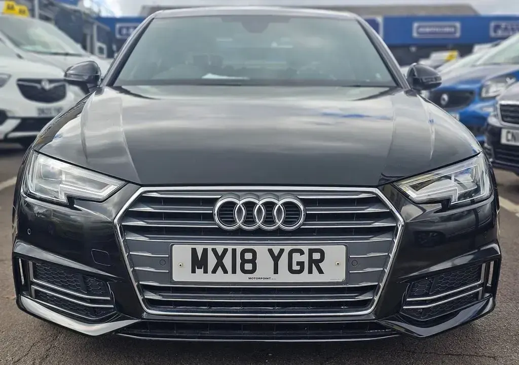 Used Audi A4 S-Line 150 HP (110 kW) 2018 Black Sedan