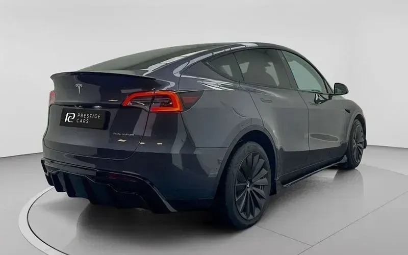 Used Tesla Model Y RWD 219 kW (299 HP) 2024 SUV
