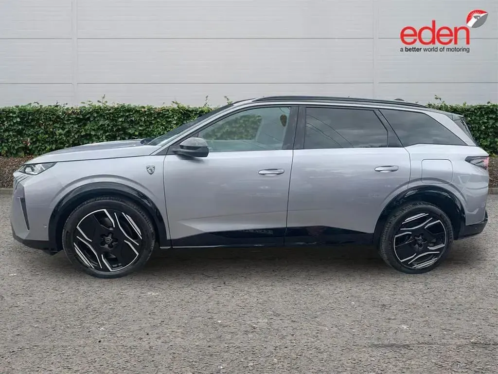 Used Peugeot 5008 GTi 156 kW (213 HP) 2024 Grey SUV