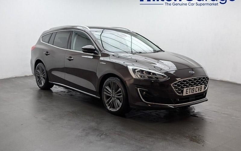 Used Ford Focus Vignale 182 HP (133 kW) 2019 Purple Estate