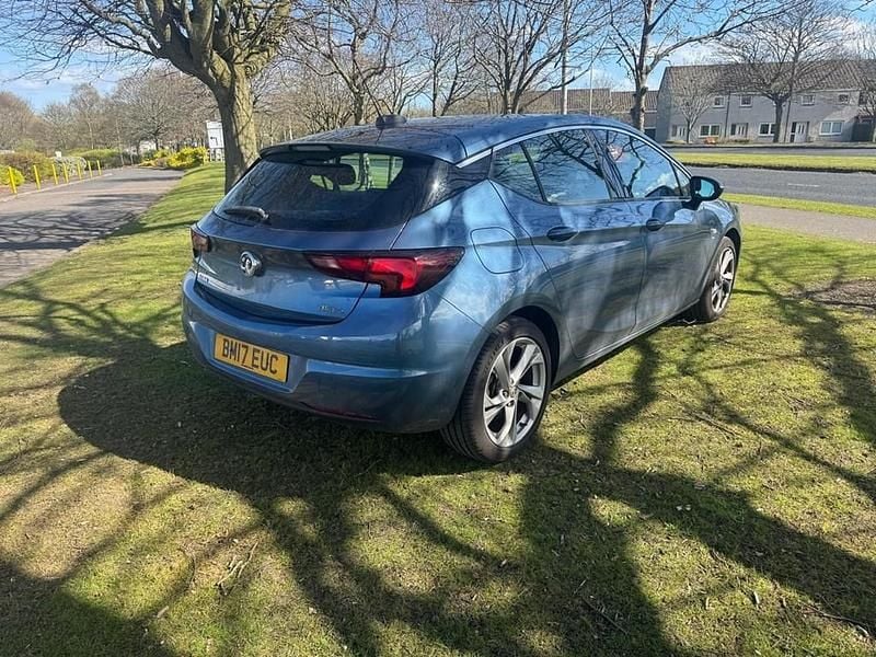 Used Vauxhall Astra SRi 150 HP (110 kW) 2017 Blue Hatchback