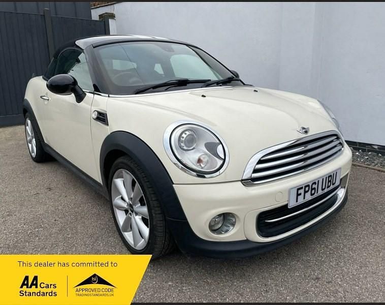 White Used 2011 Mini Cooper Coupé Coupe | £3,490 (Fair price) - Image 1/4