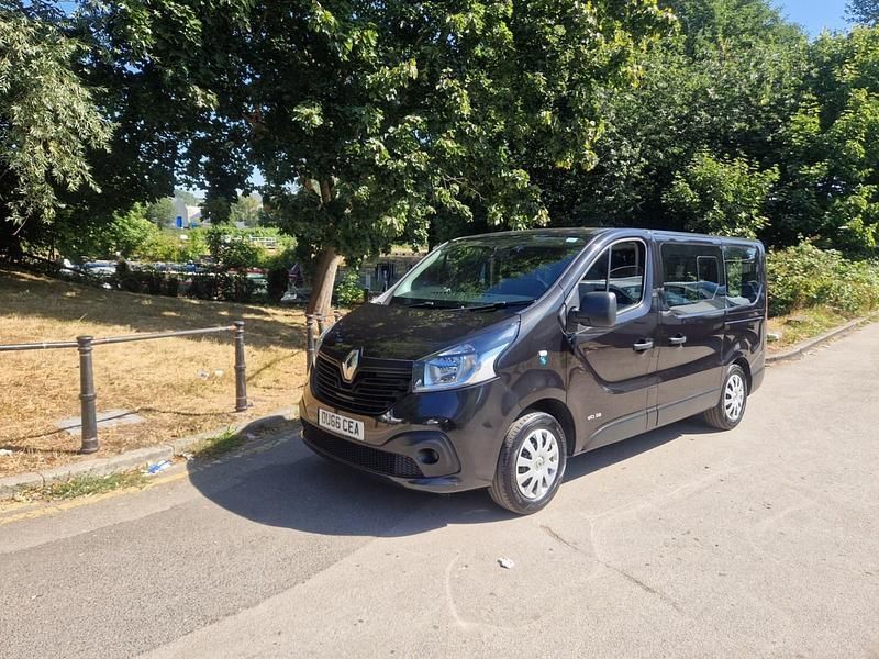 Black Used 2016 Renault Trafic Business Van | £7,490 (Expensive) - Image 1/4