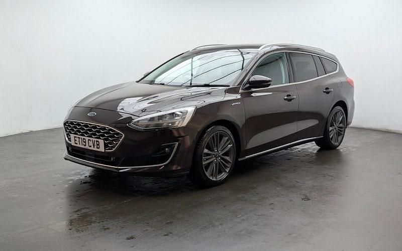 Used Ford Focus Vignale 182 HP (133 kW) 2019 Purple Estate