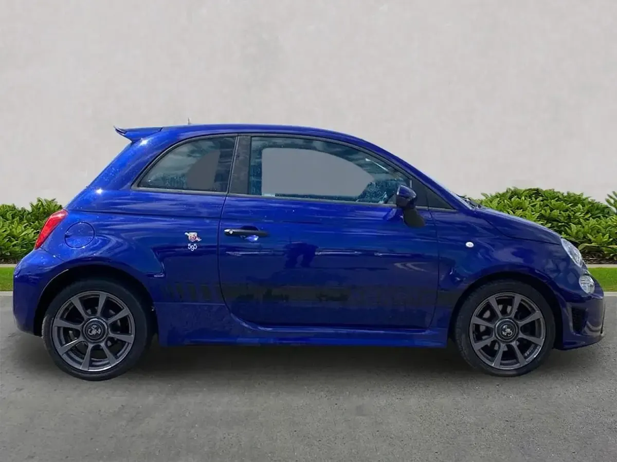 Used Abarth 595 145 HP (106 kW) 2019 Blue Hatchback