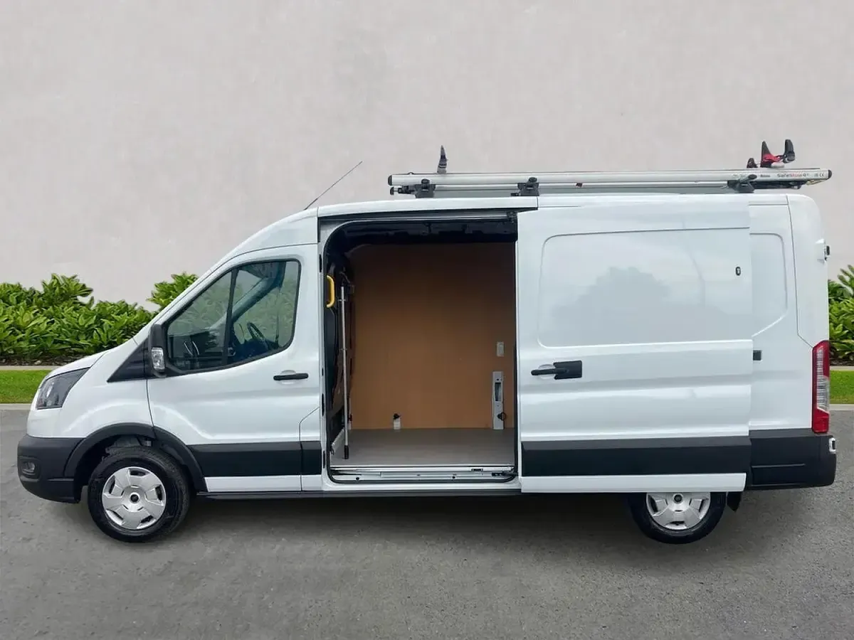 New Ford Transit Trend 130 HP (95 kW) 2026 White Van