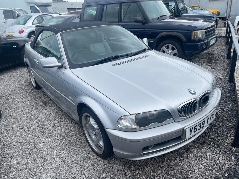 Silver Used 2001 BMW 320 Cabriolet Cabriolet | £2,000 - Image 1/4